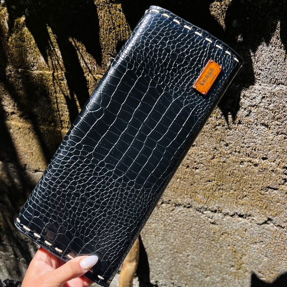 Gaya Croc Vegan Leather Embossed Black Clutch